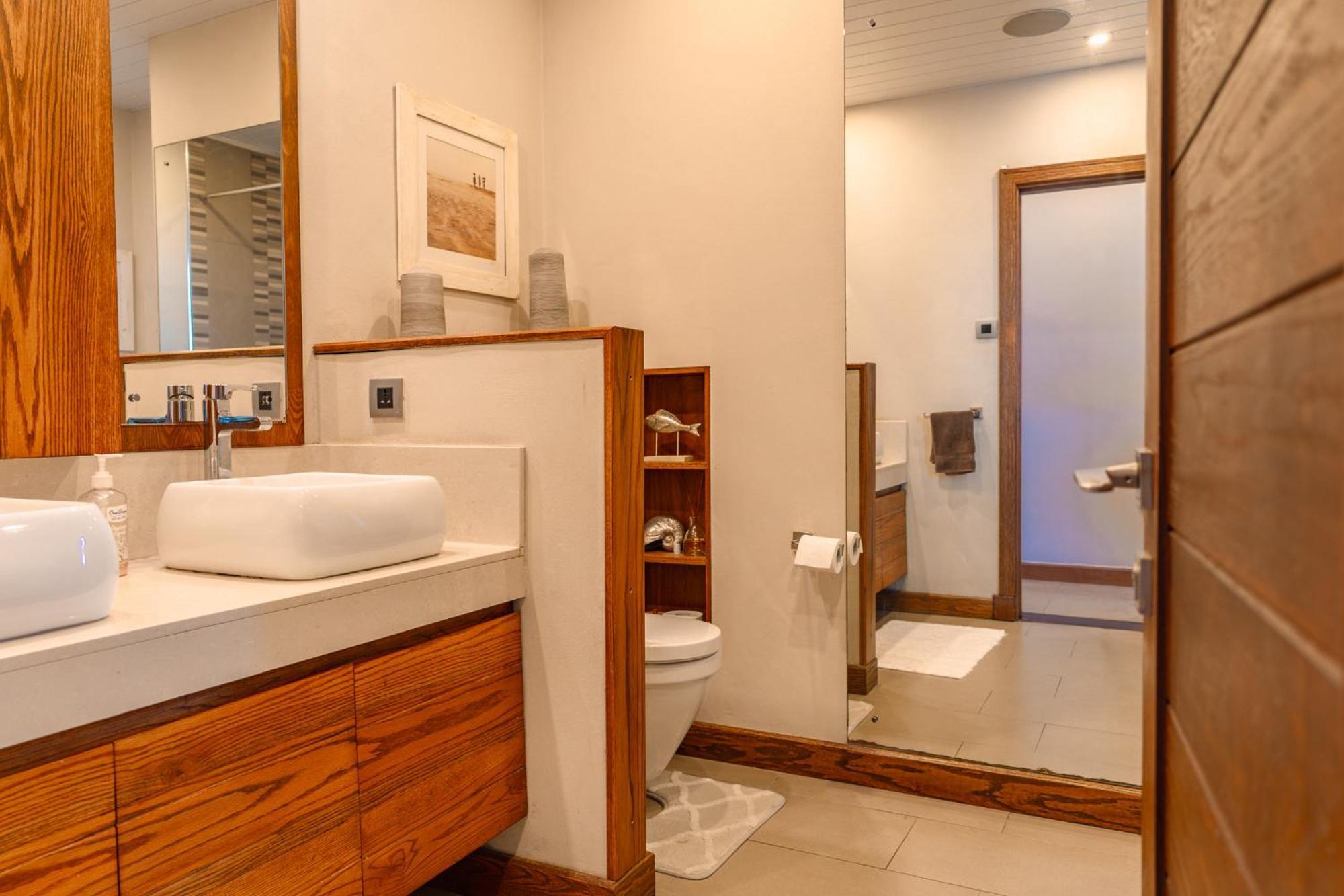 Beachfront Luxurious Stunning Sunset Boulevard Apartment, Grand-Baie Eksteriør bilde