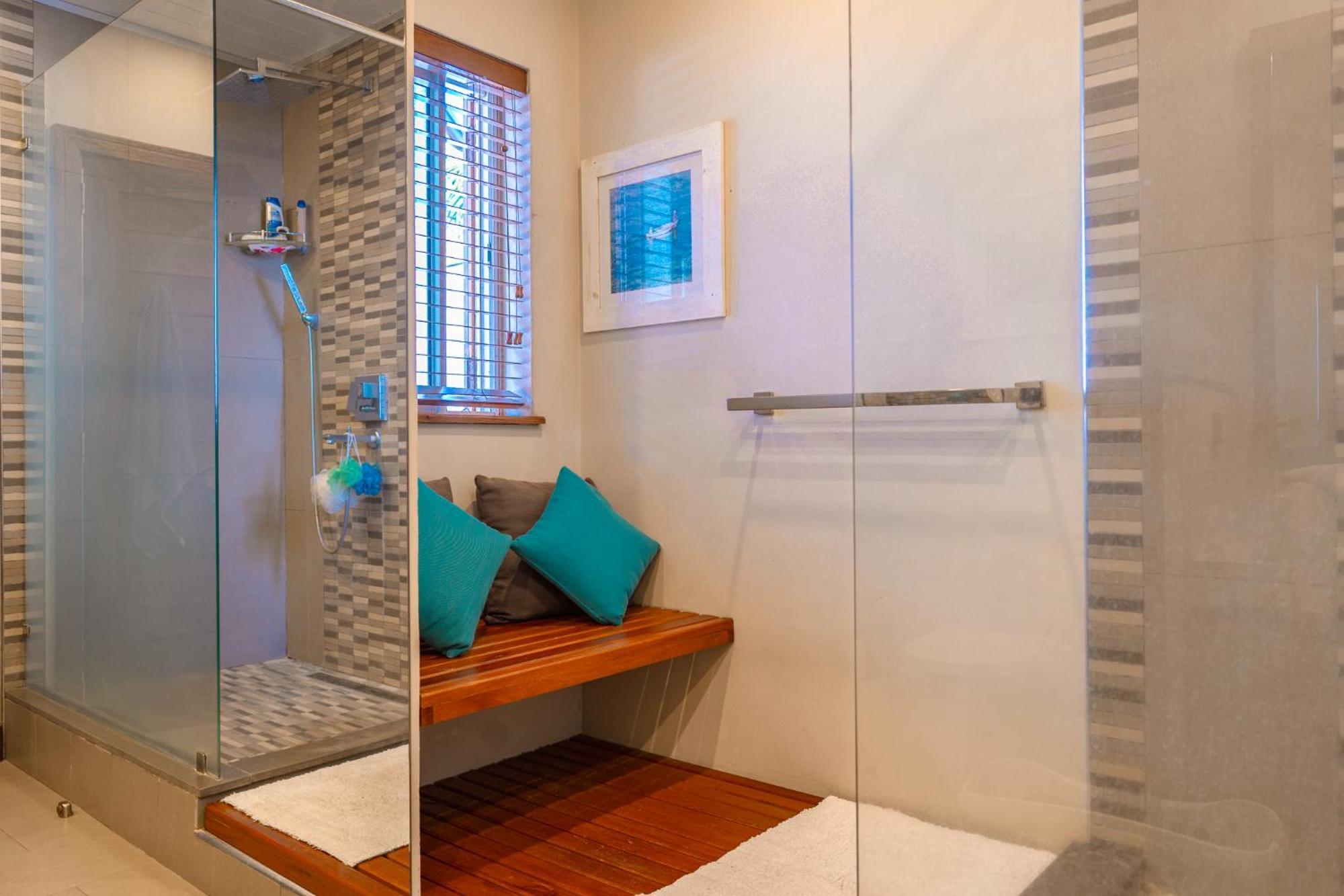 Beachfront Luxurious Stunning Sunset Boulevard Apartment, Grand-Baie Eksteriør bilde
