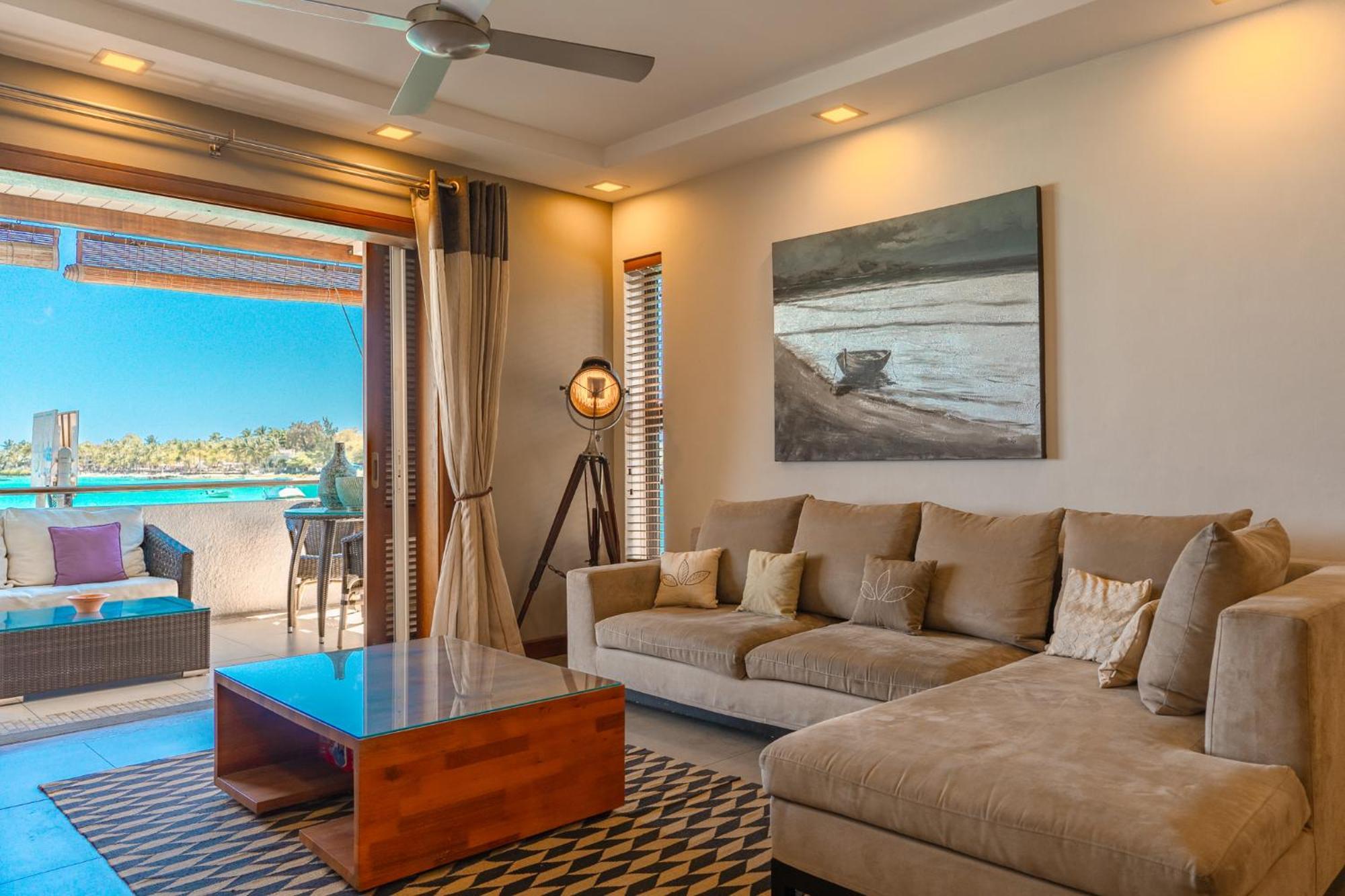 Beachfront Luxurious Stunning Sunset Boulevard Apartment, Grand-Baie Eksteriør bilde